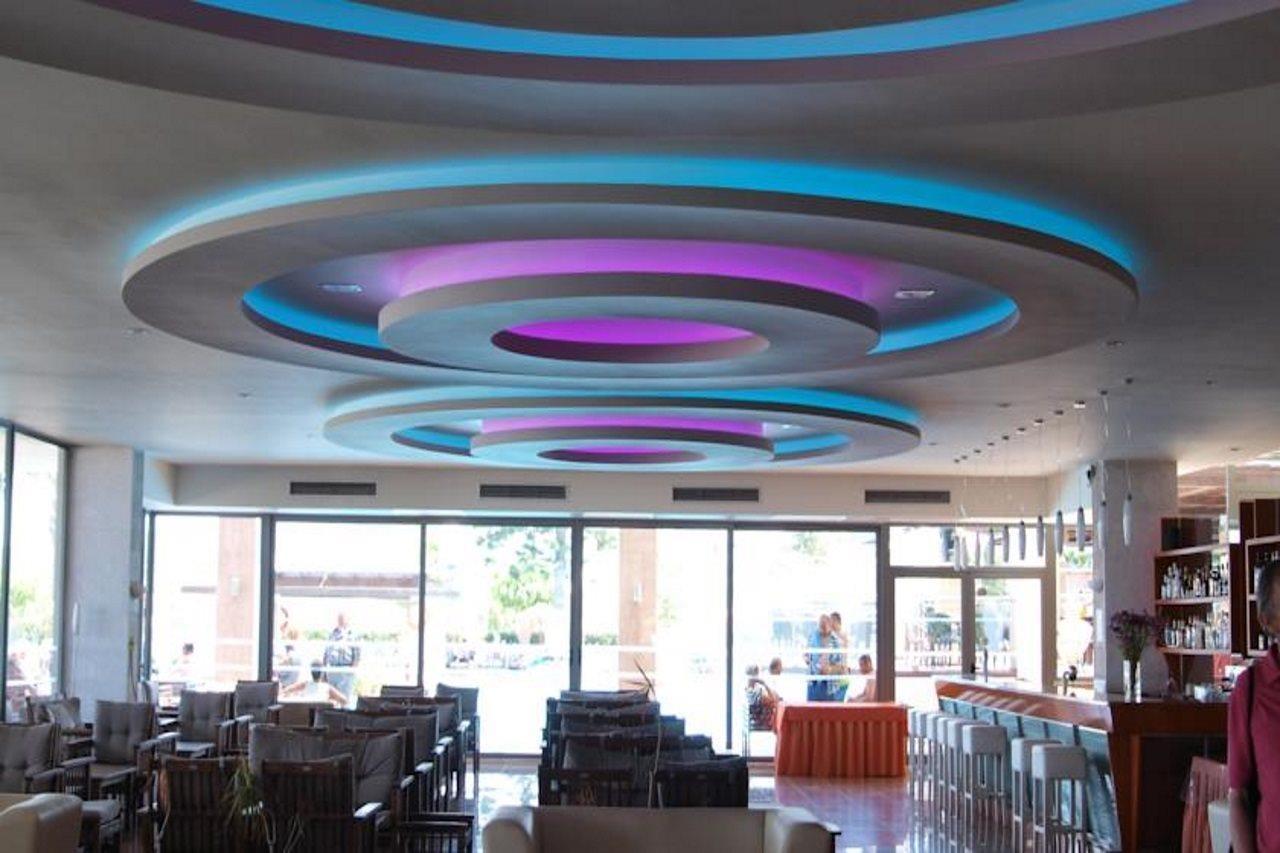 Oceanis Beach Hotel 익시아 외부 사진