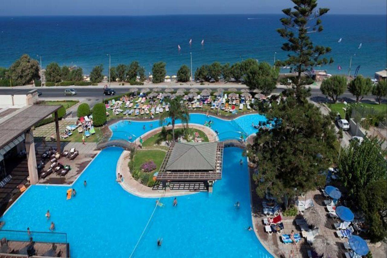 Oceanis Beach Hotel 익시아 외부 사진