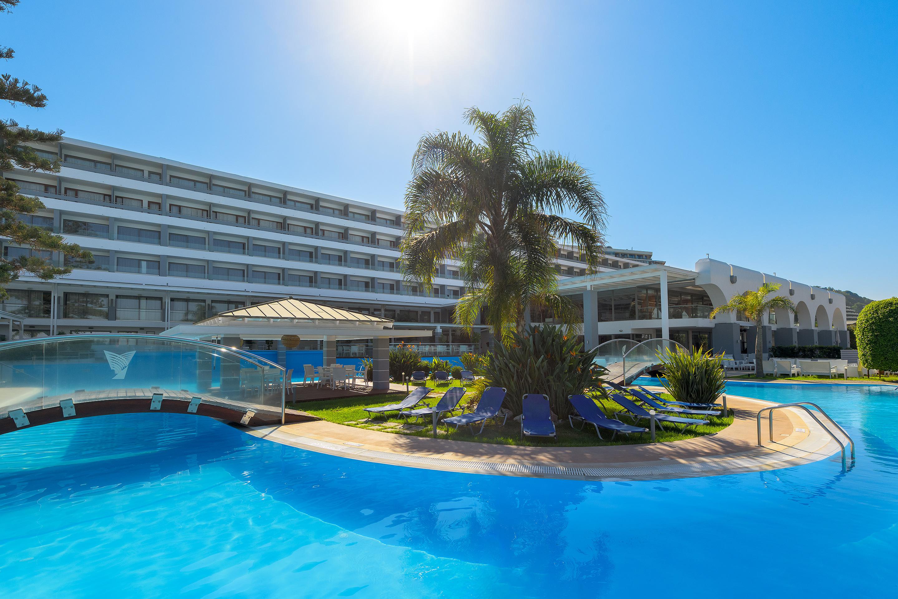 Oceanis Beach Hotel 익시아 외부 사진