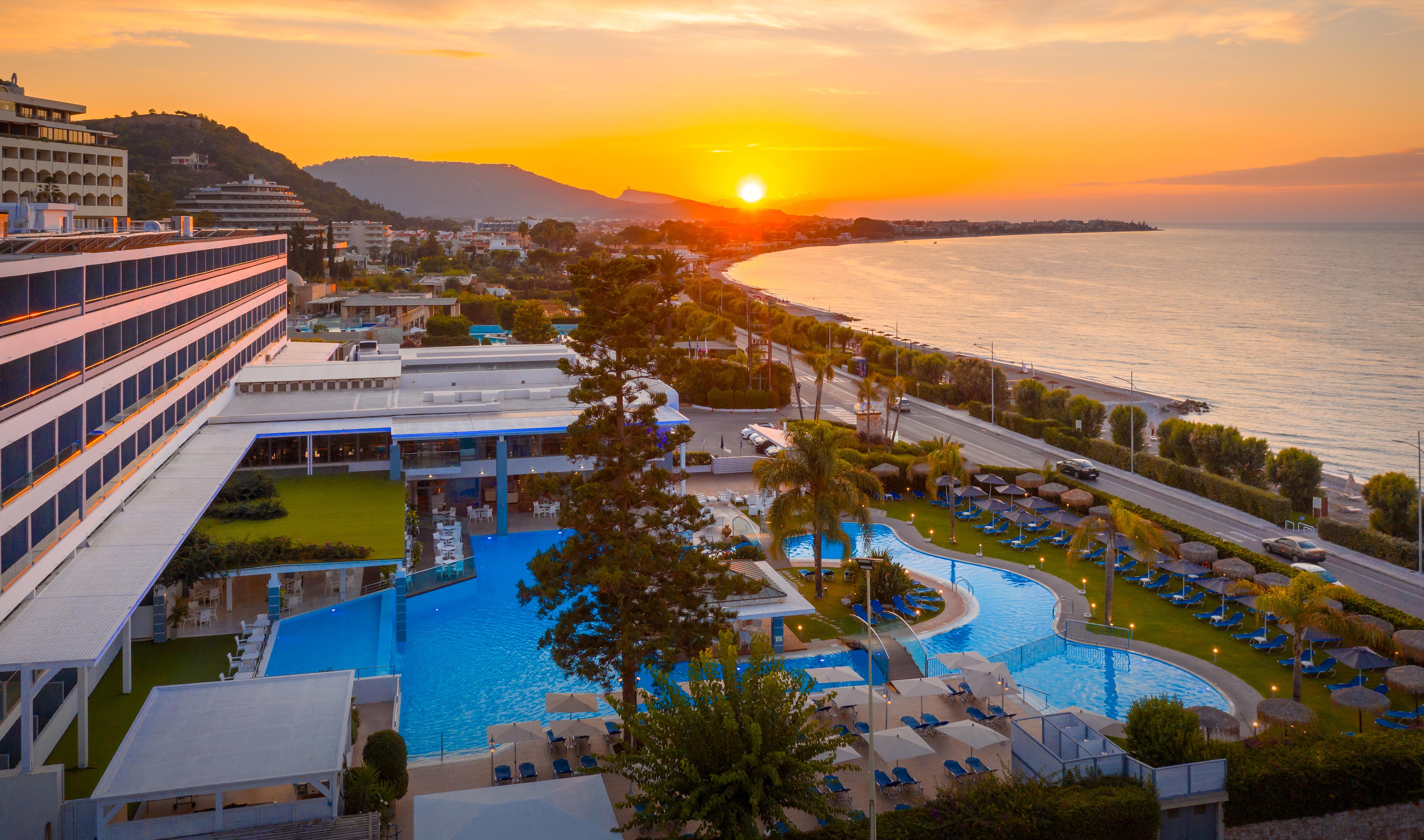 Oceanis Beach Hotel 익시아 외부 사진