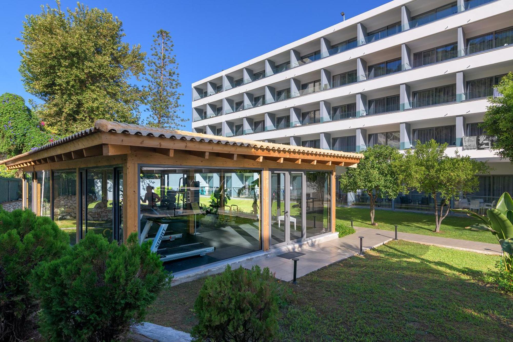Oceanis Beach Hotel 익시아 외부 사진