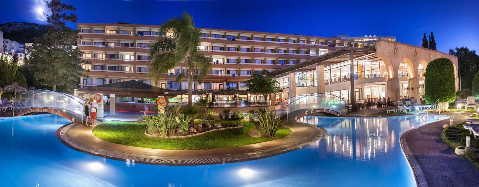 Oceanis Beach Hotel 익시아 외부 사진