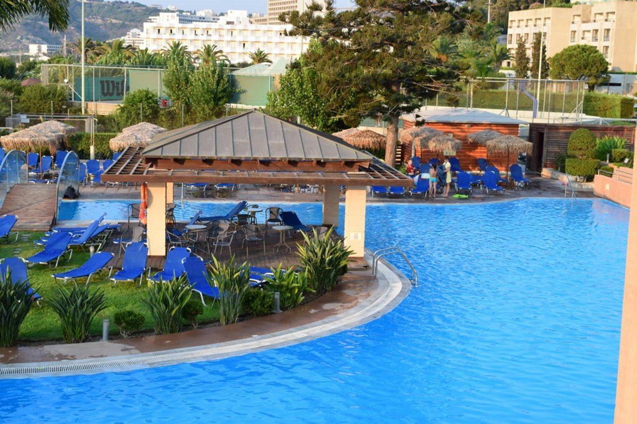 Oceanis Beach Hotel 익시아 외부 사진